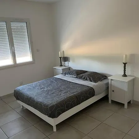 Maison Familiale Contemporaine A Holiday home Bergerac
